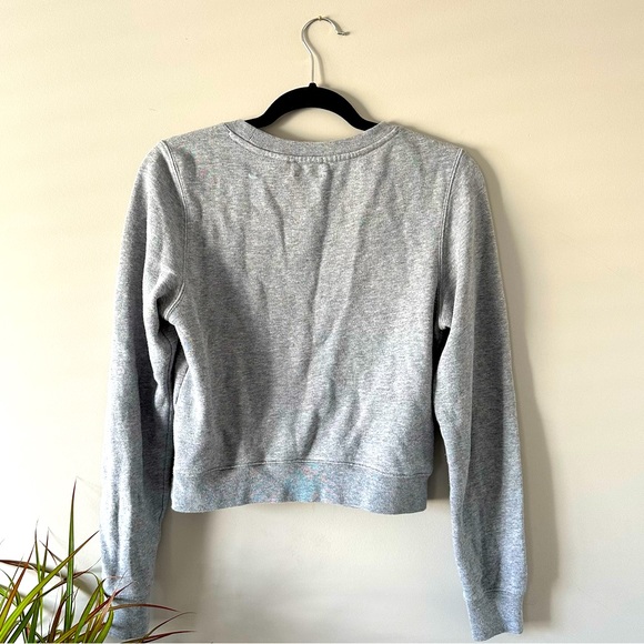 Aritzia Wilfred Free Crewneck- slightly cropped! - Picture 3 of 3